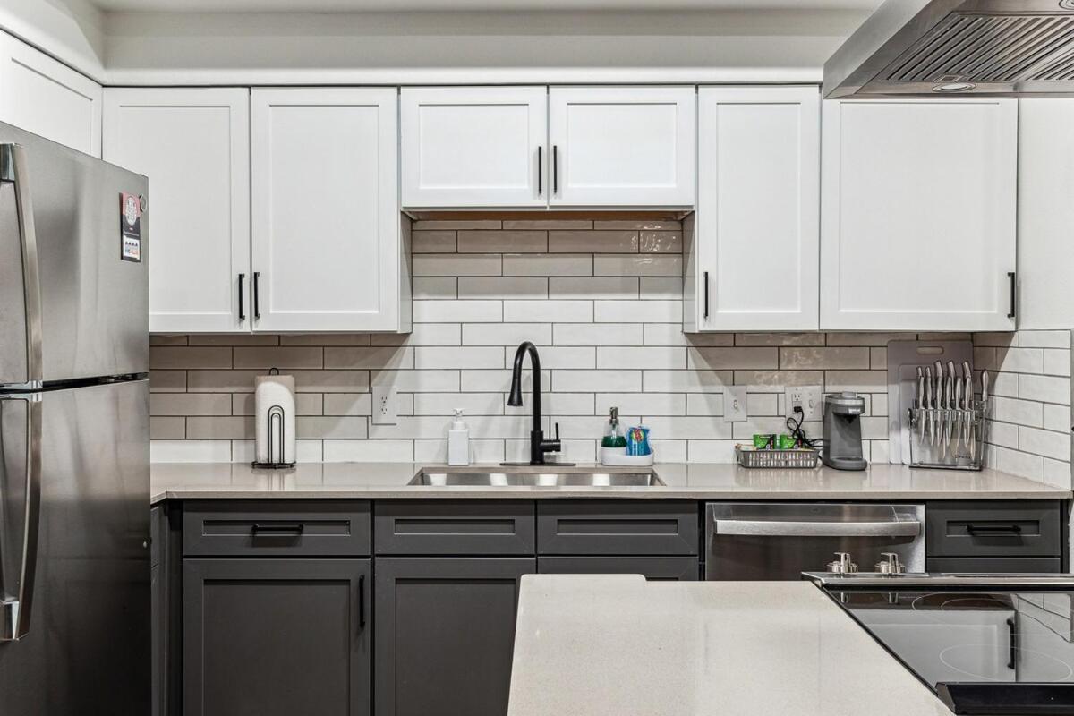 Luxury Apt With Eco-Friendly Touches & Priv Garage Frisco Exterior photo