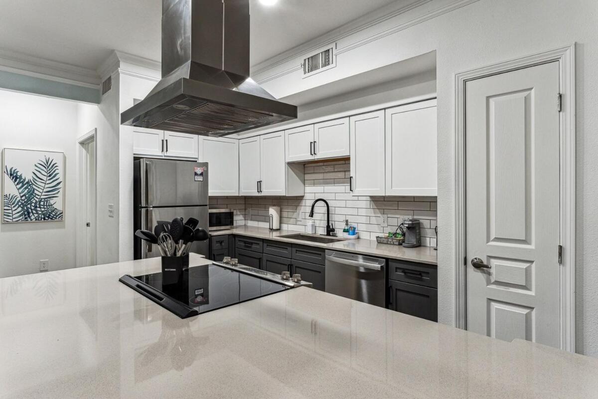 Luxury Apt With Eco-Friendly Touches & Priv Garage Frisco Exterior photo