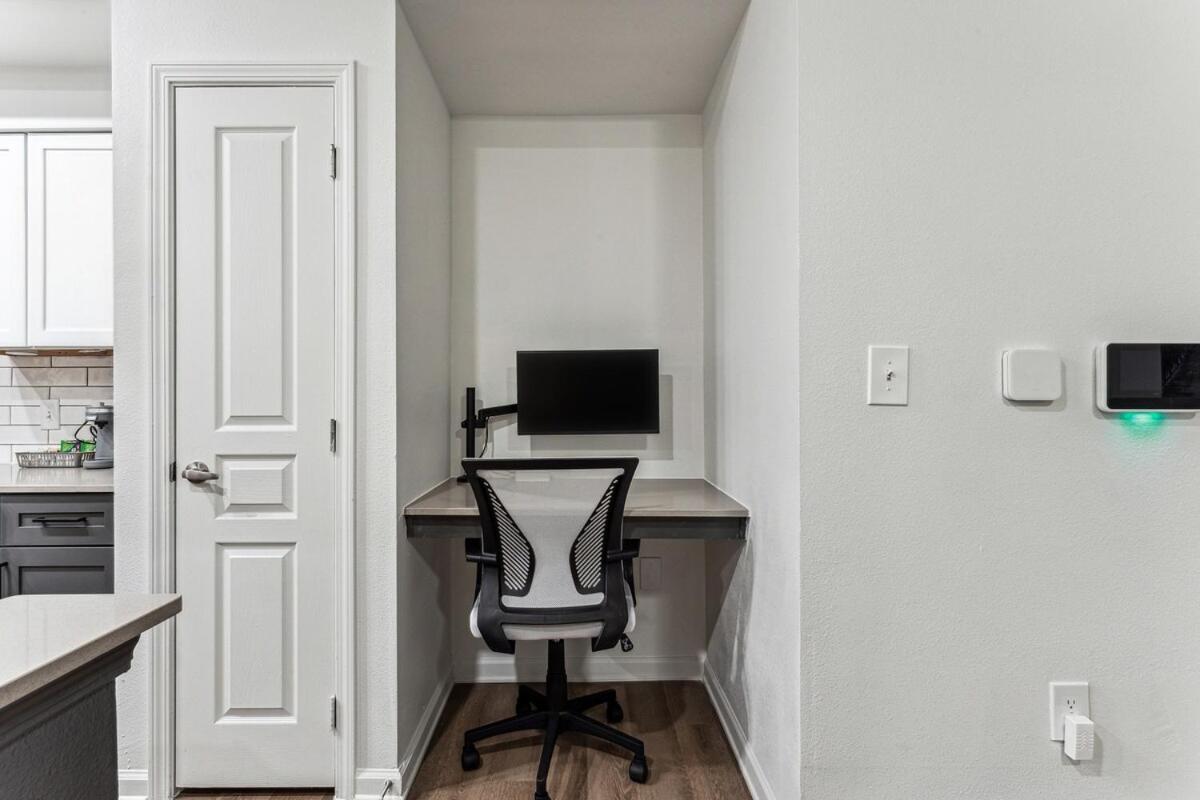 Luxury Apt With Eco-Friendly Touches & Priv Garage Frisco Exterior photo
