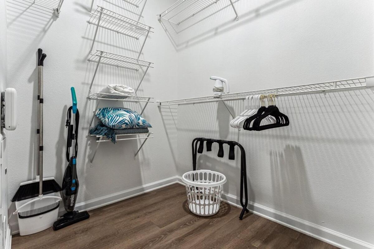 Luxury Apt With Eco-Friendly Touches & Priv Garage Frisco Exterior photo